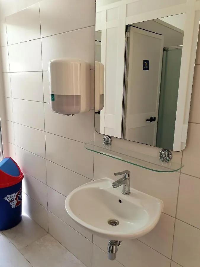 Youth Hostel Pinesta Novigrad Istria Hırvatistan