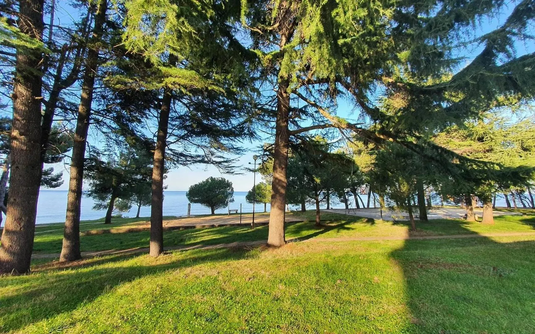 Youth Hostel Pinesta Novigrad Istria